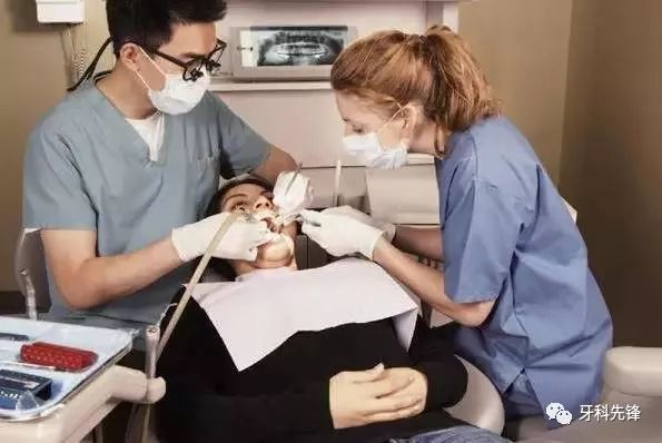 無摞自己條命開玩笑！剝牙前，必須對牙醫坦白嘅12類病史！